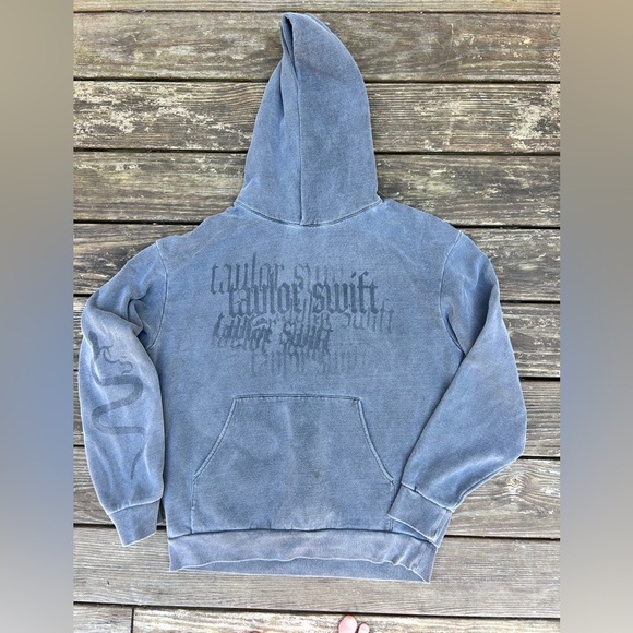 Taylor Swift Sweaters - Taylor Swift There Will Be No Explanation Reputation Oversized Hoodie XS/S